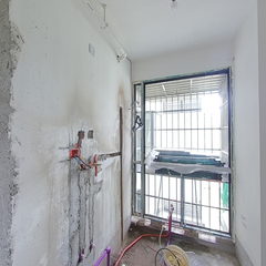 丽都花样年2栋1单元305