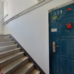 色满路52号院5-3-321室
