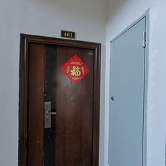碧翠园三期32-3-402
