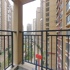 滨江时代城三区2栋902室