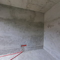 （李川）湄江街道顺江自建房